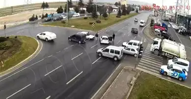 Afyon'da Görgü Tanıklarıyla Trafik Kazaları