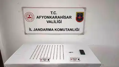 Uyuşturucu Operasyonu: 200'den Fazla Hap Ele Geçirildi